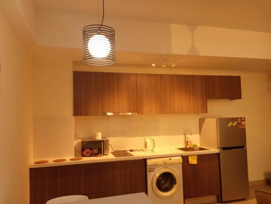 Ha1712 - Wi-fi- Netflix-parking- Pool- Cyberjaya, 3048 Cyberjaya