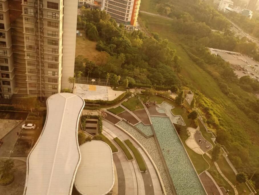 Apartment Ha1712 - Wi-fi- Netflix-parking- Pool- Cyberjaya, 3048 *